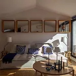La Maison Des Canailles